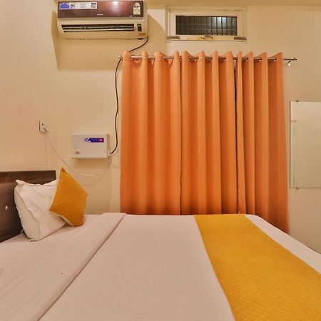 Hotel Ramayan Inn Free Pickup From Ayodhya Dham Junction Eksteriør bilde