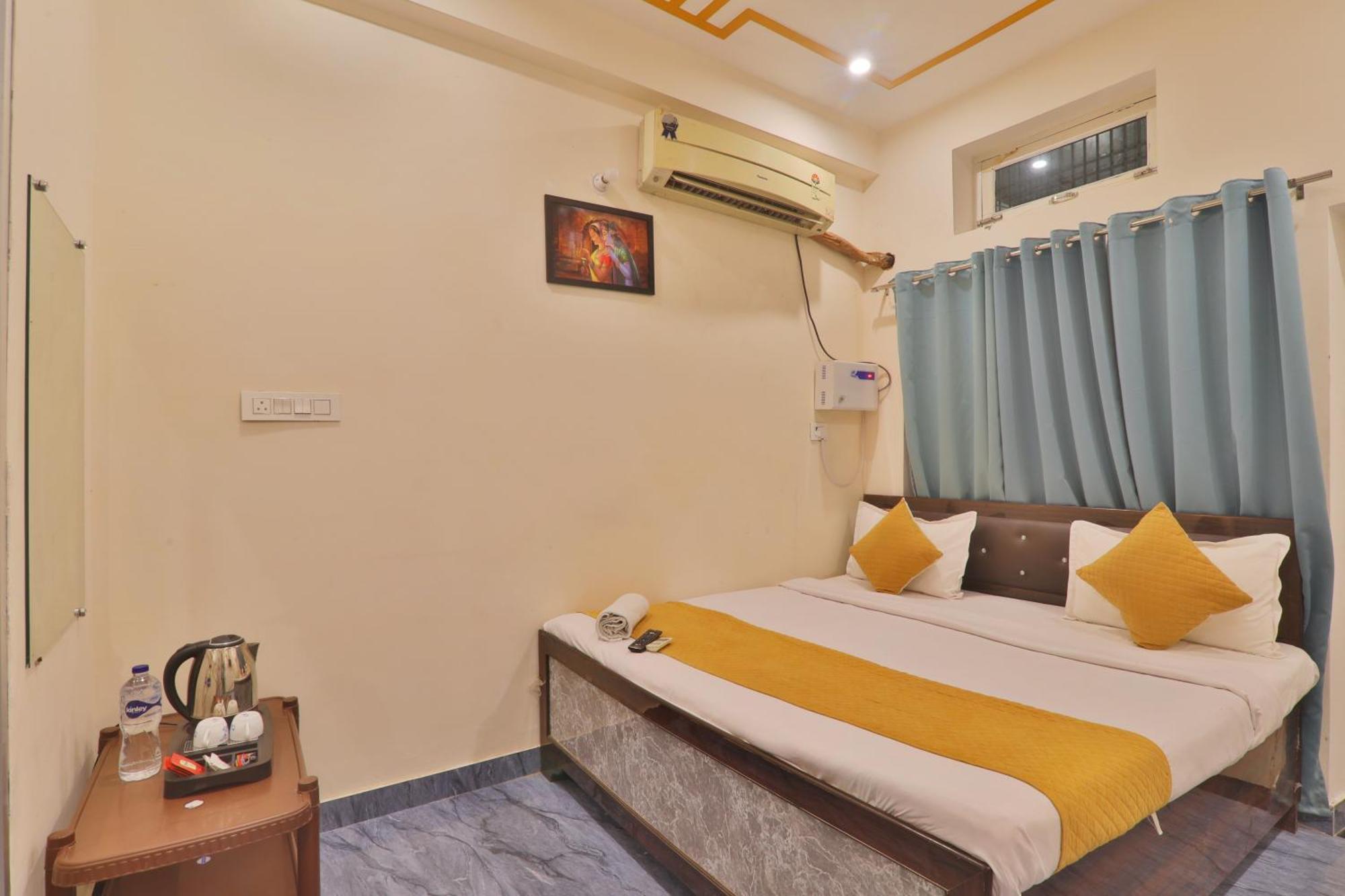 Hotel Ramayan Inn Free Pickup From Ayodhya Dham Junction Eksteriør bilde